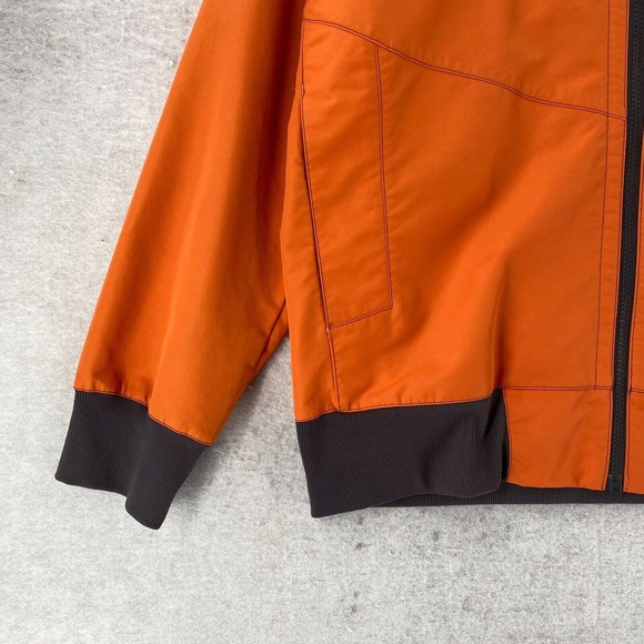 UNDER ARMOUR Strider Windbreaker MEDIUM Lightweight‎ Jacket Wind Water Resistant - Picture 8 of 14